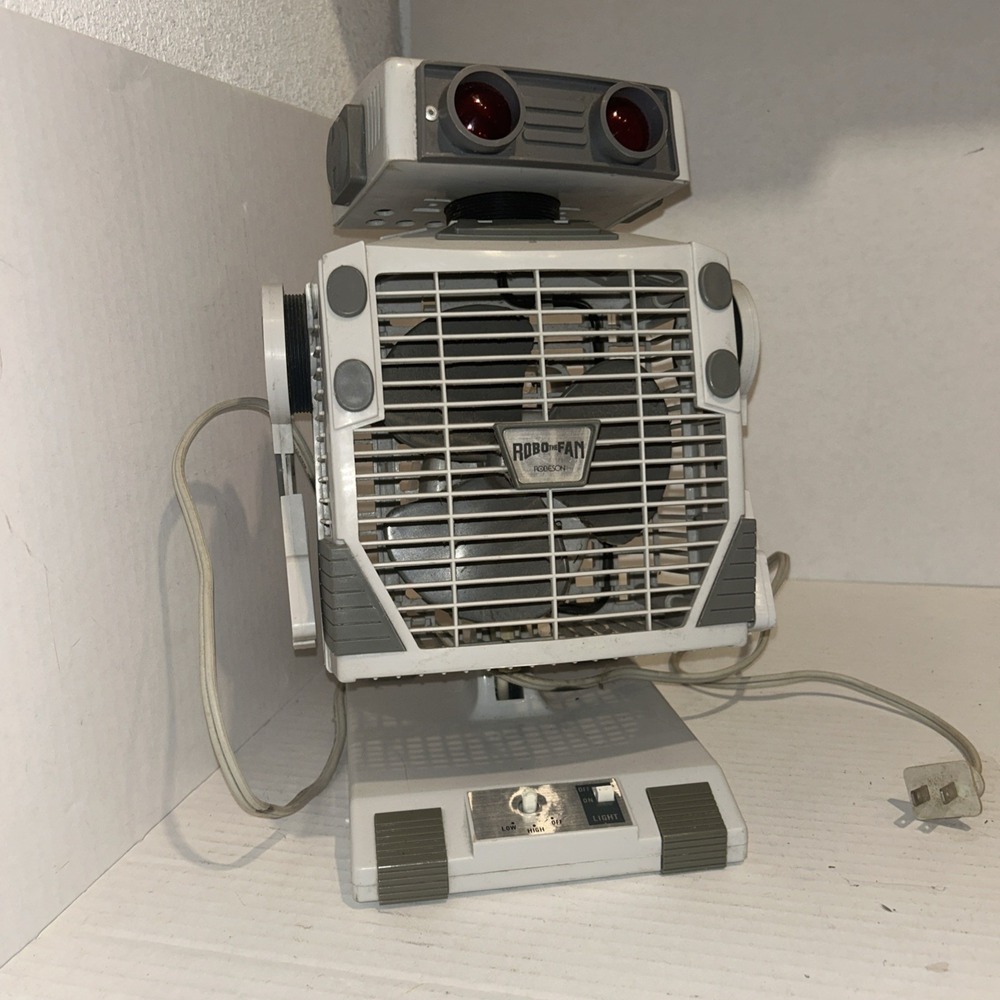 Vintage 1986 Robeson Robo The Fan Frigid Fan Light Up Eyes Oscillates READ